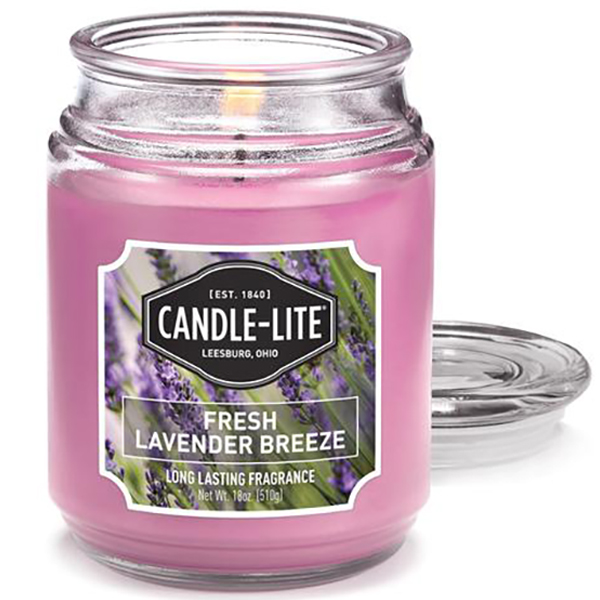 Vela de 18oz Essentials con aroma a Fresh lavender breeze